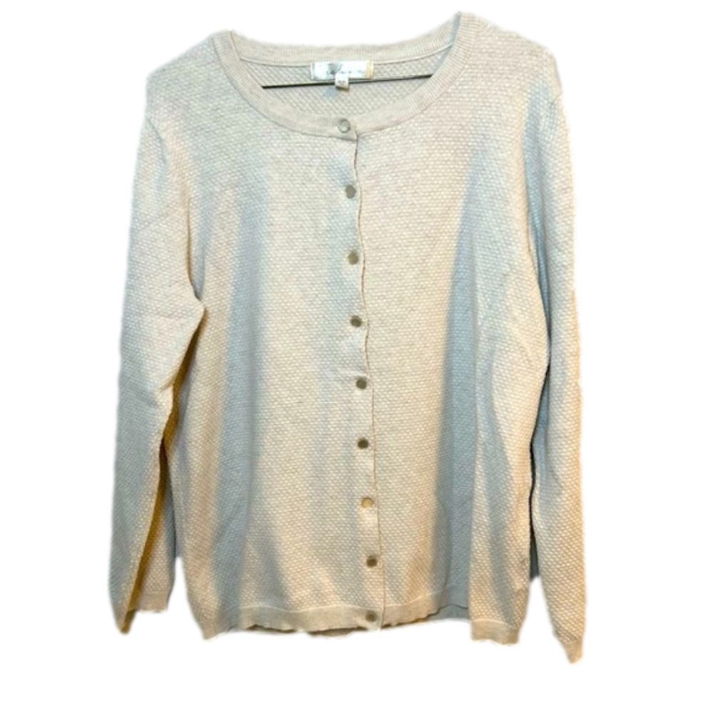 Traditional cream soft knit grandma button cardigan sweater - medium